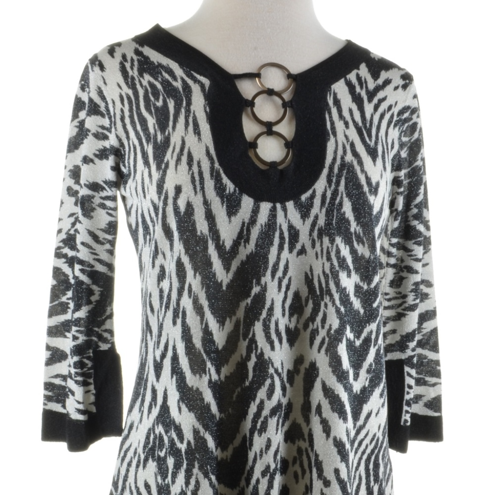 August Silk Black & White Zebra Design 3/4 sleevel